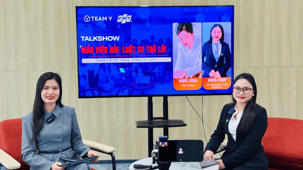 talkshow-giao-vien-hoi-luat-su-tra-loi