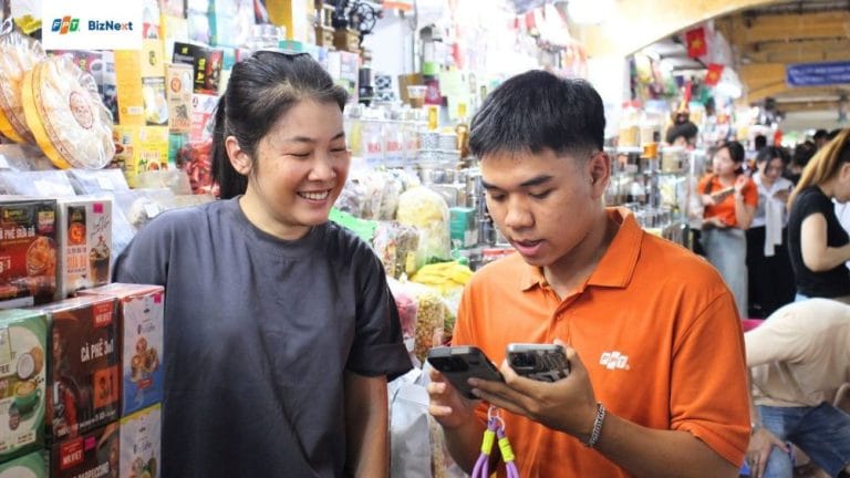 hang-tram-tieu-thuong-tai-cho-ben-thanh-hao-hung-trai-nghiem-ung-dung-quan-ly-ban-hang-biznext